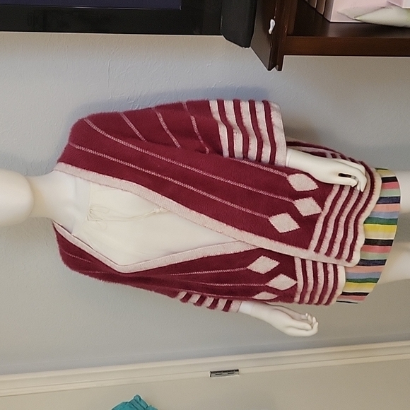 chloah Geometric Shaggy Eyelash Open Front Dolman Sleeve Varsity Cardigan - Picture 2 of 7